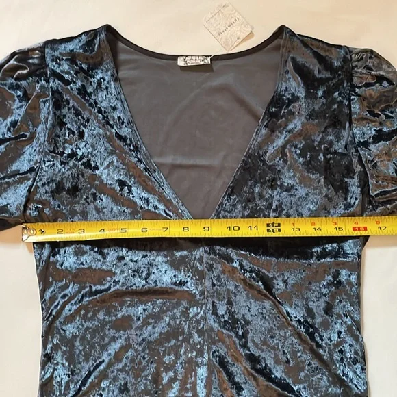 Free People Intimately Don’t You Wish Velvet Bodysuit in Black / Medium NWT - Picture 11 of 16